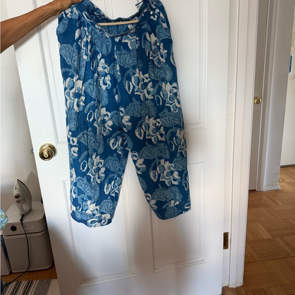 Blue Floral Wide-Leg Pull-On Pants by